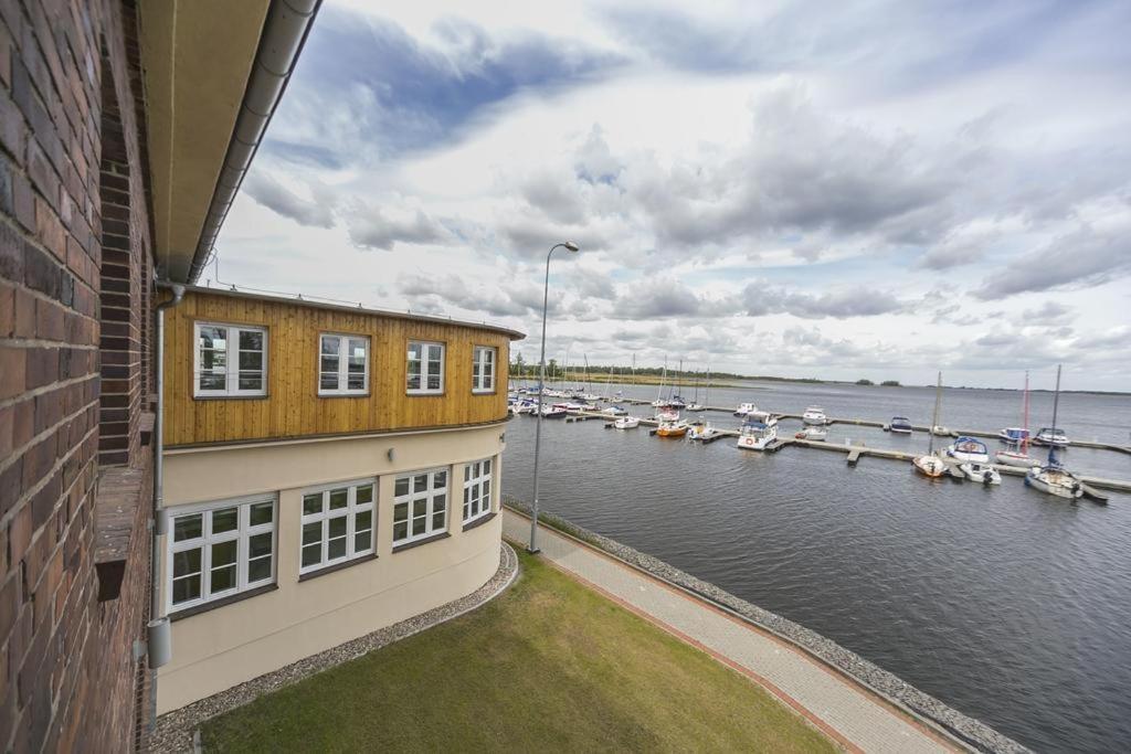 Centrum Zeglarskie Domki Kempingowe Stettin Exterior foto